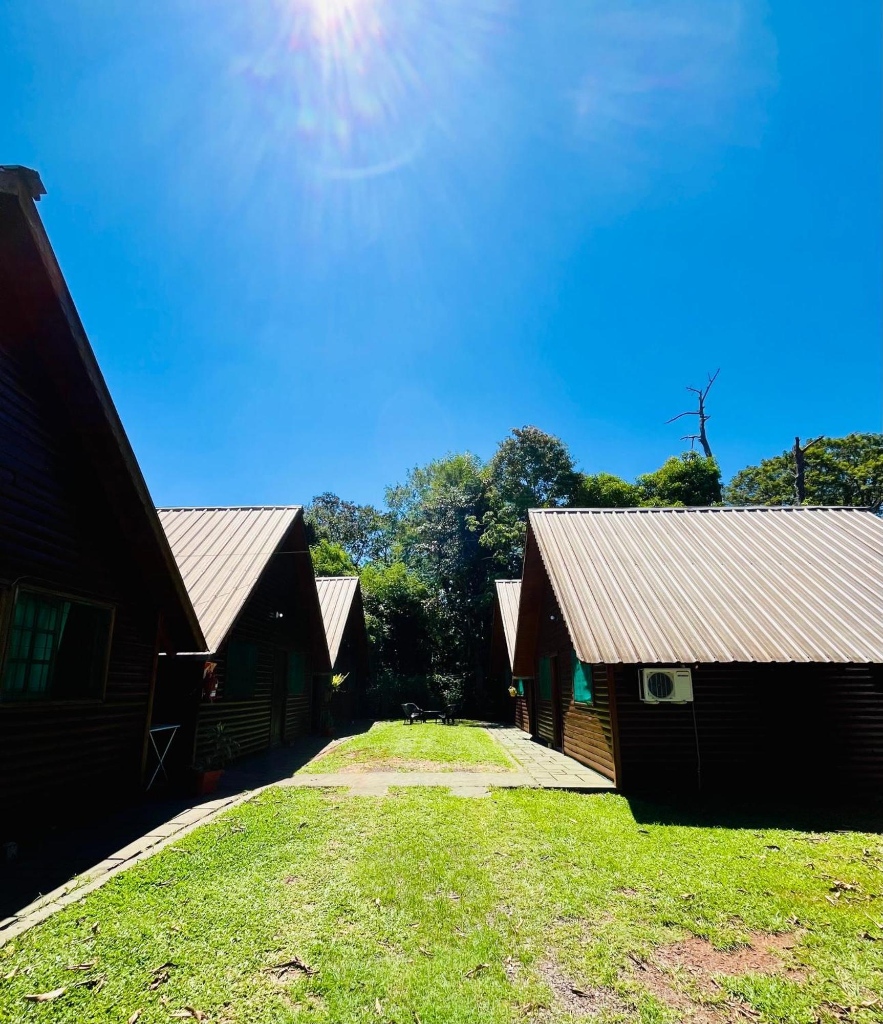 Cabanas Merale Excelente Ubicacion Puerto Iguazu Luaran gambar