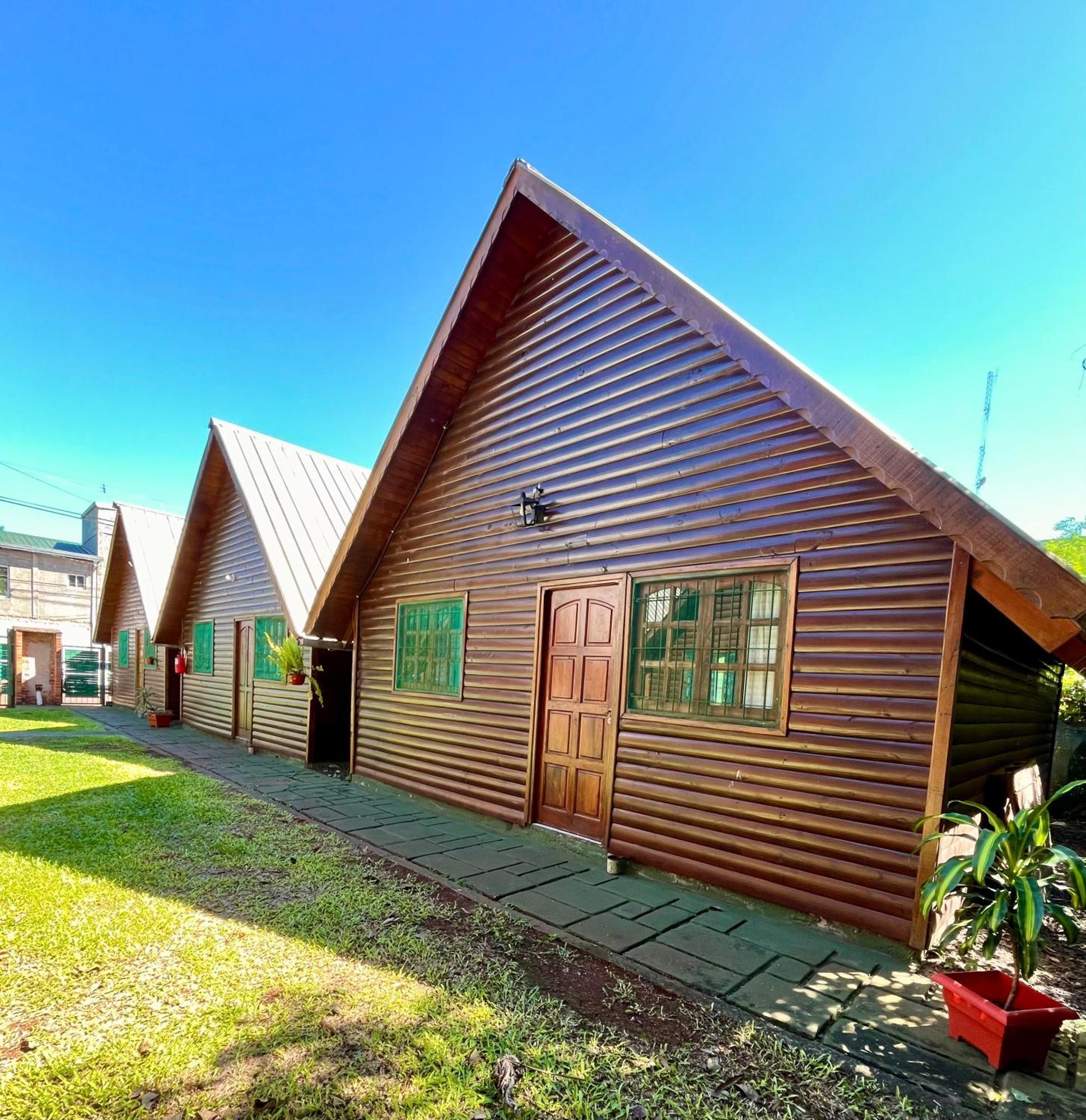 Cabanas Merale Excelente Ubicacion Puerto Iguazu Luaran gambar