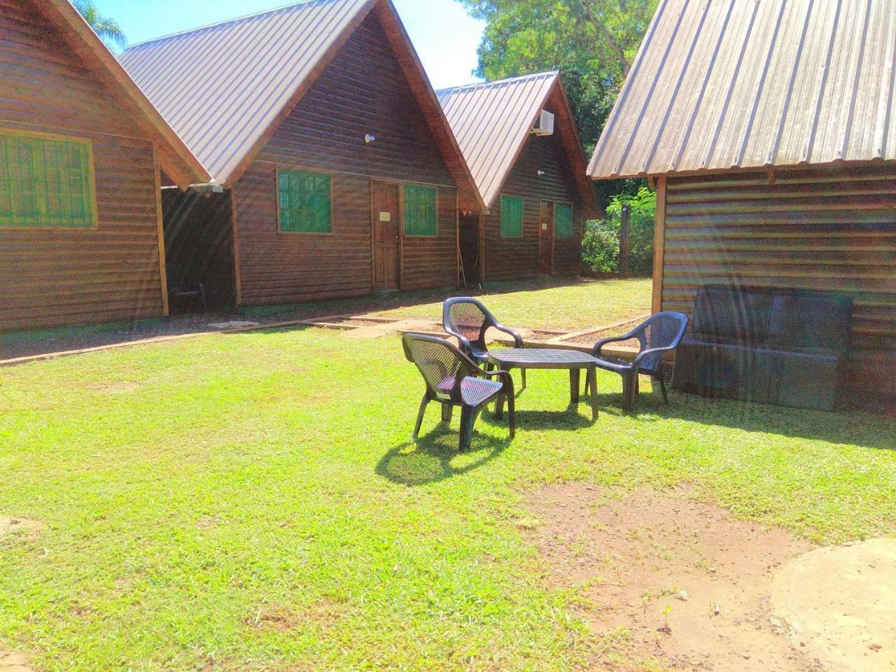 Cabanas Merale Excelente Ubicacion Puerto Iguazu Luaran gambar