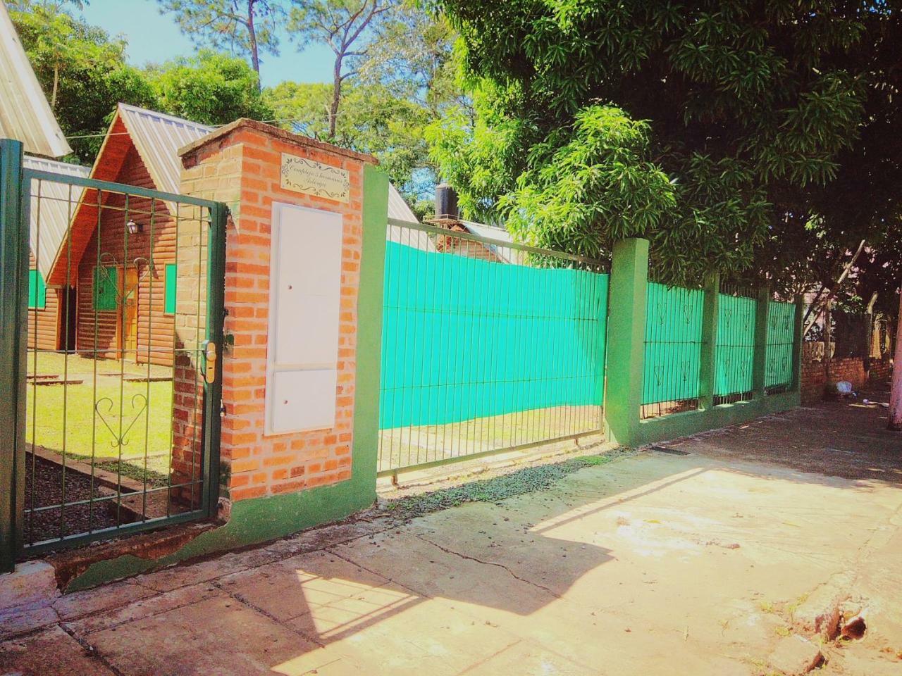 Cabanas Merale Excelente Ubicacion Puerto Iguazu Luaran gambar